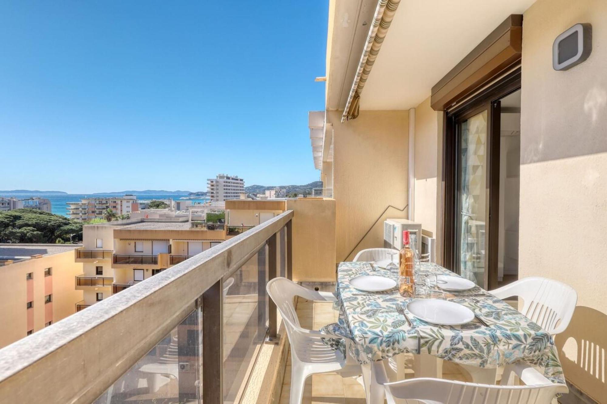 T2 200M From Lavandou Beach Classified 3 Le Lavandou Zewnętrze zdjęcie